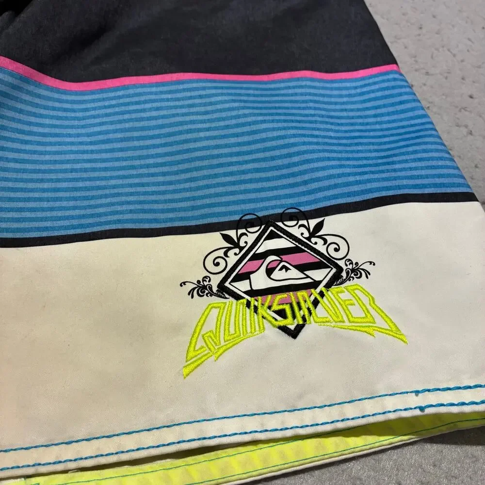 Vintage Quiksilber Boardshorts Mens 36 Multicolor Embroidered